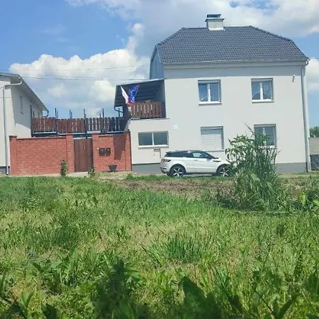 Ubytovani U Nas Na Morave Moravská Nová Ves Exteriér fotografie