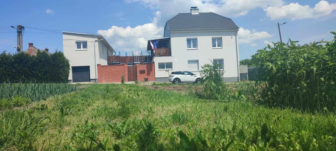 U Nas Na Morave Apartment